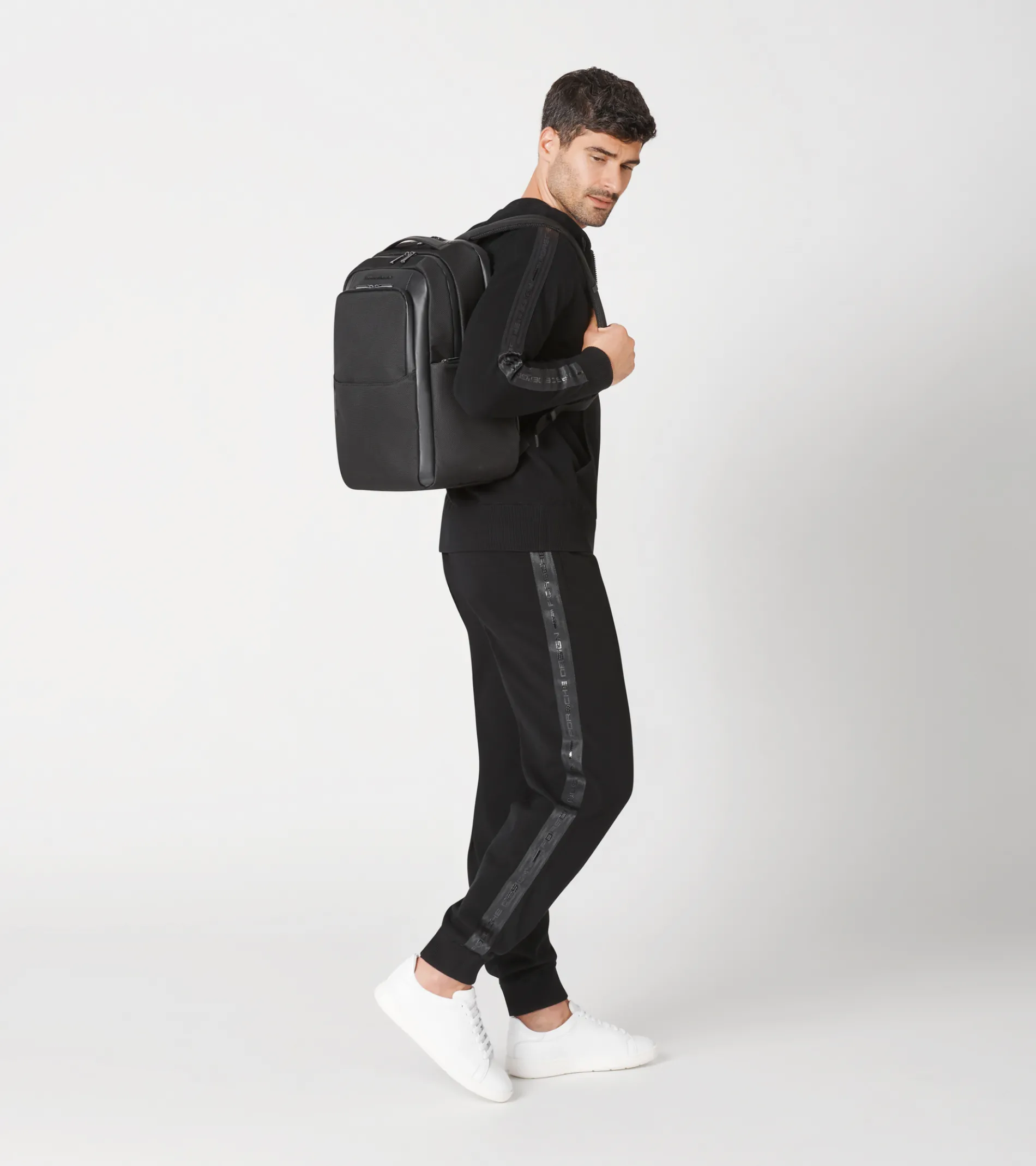 Roadster Nylon Backpack L