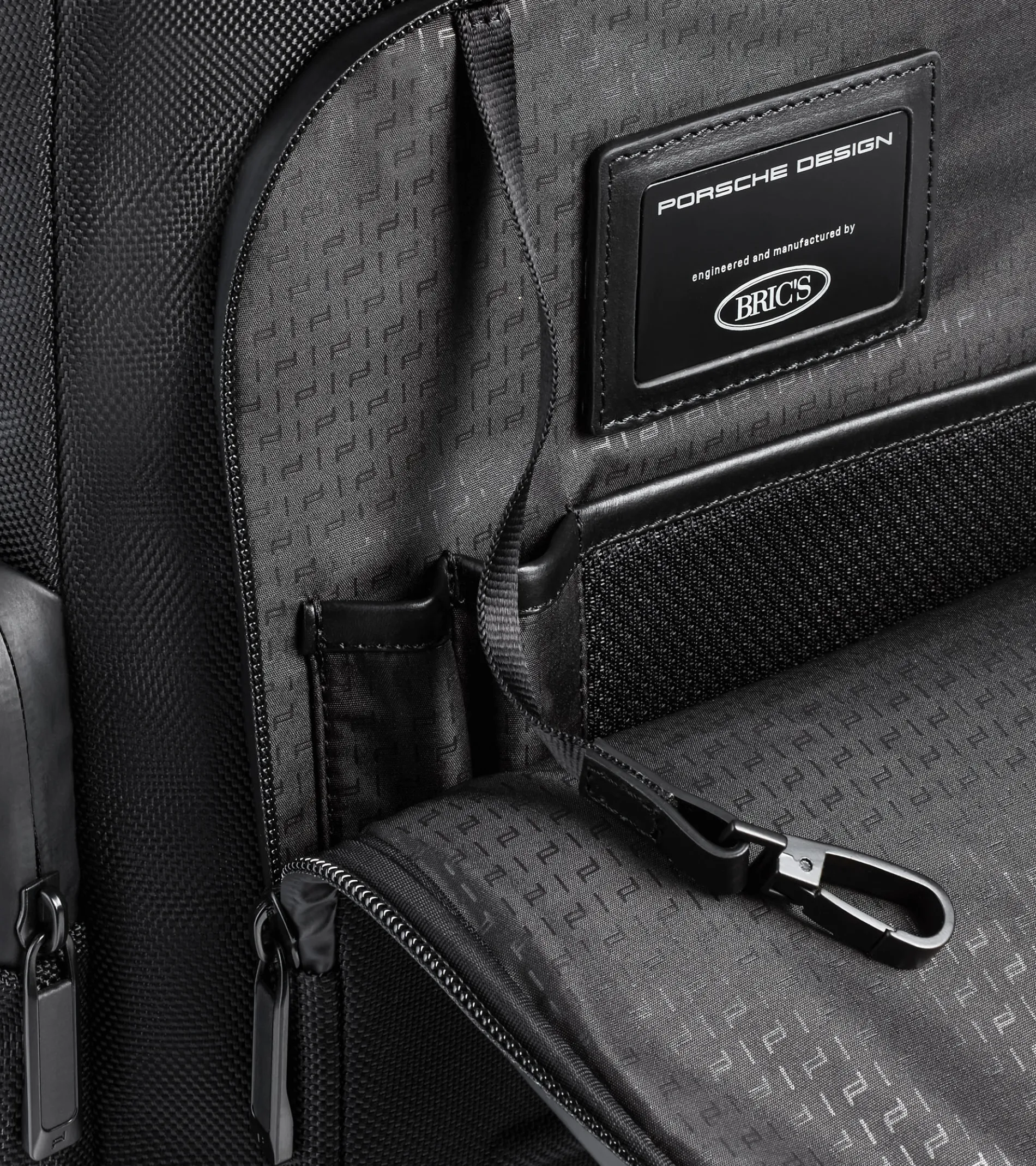 Roadster Pro Backpack M1