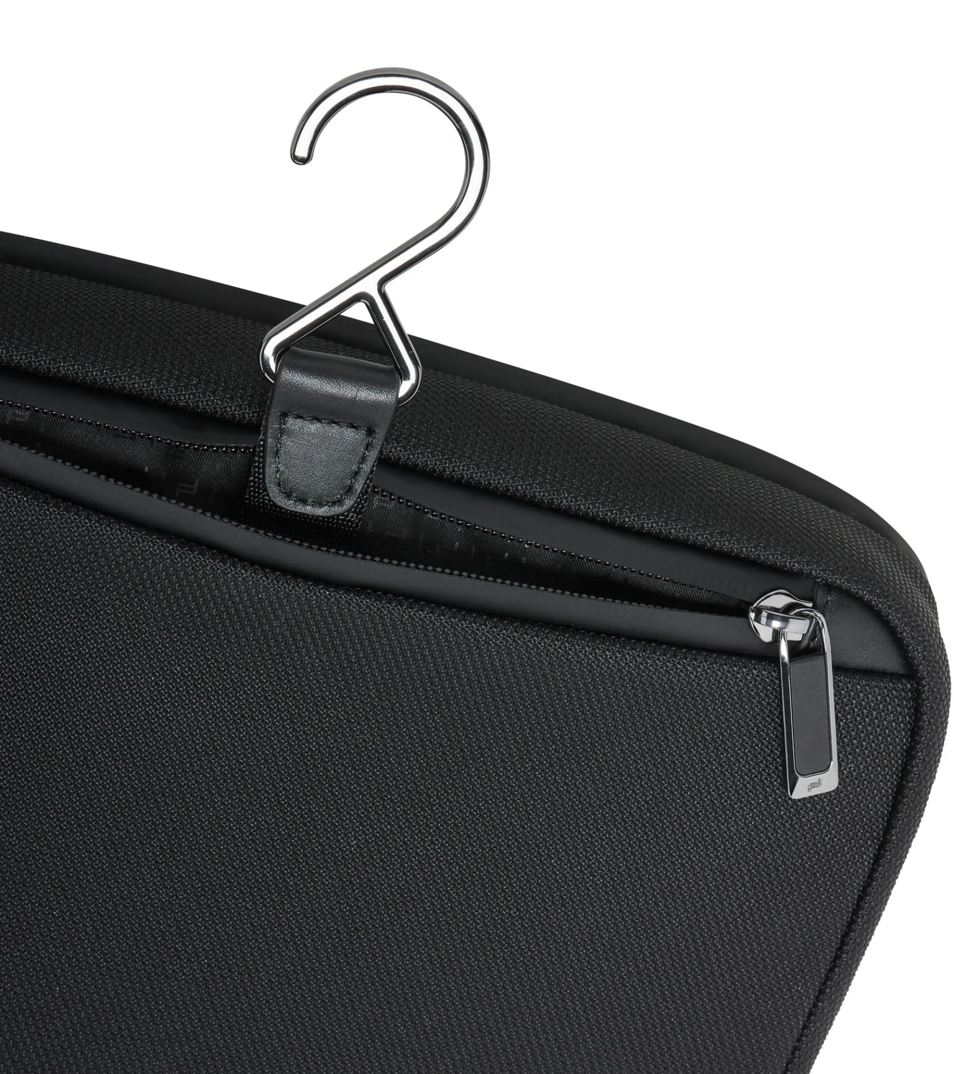 Roadster Nylon Washbag L