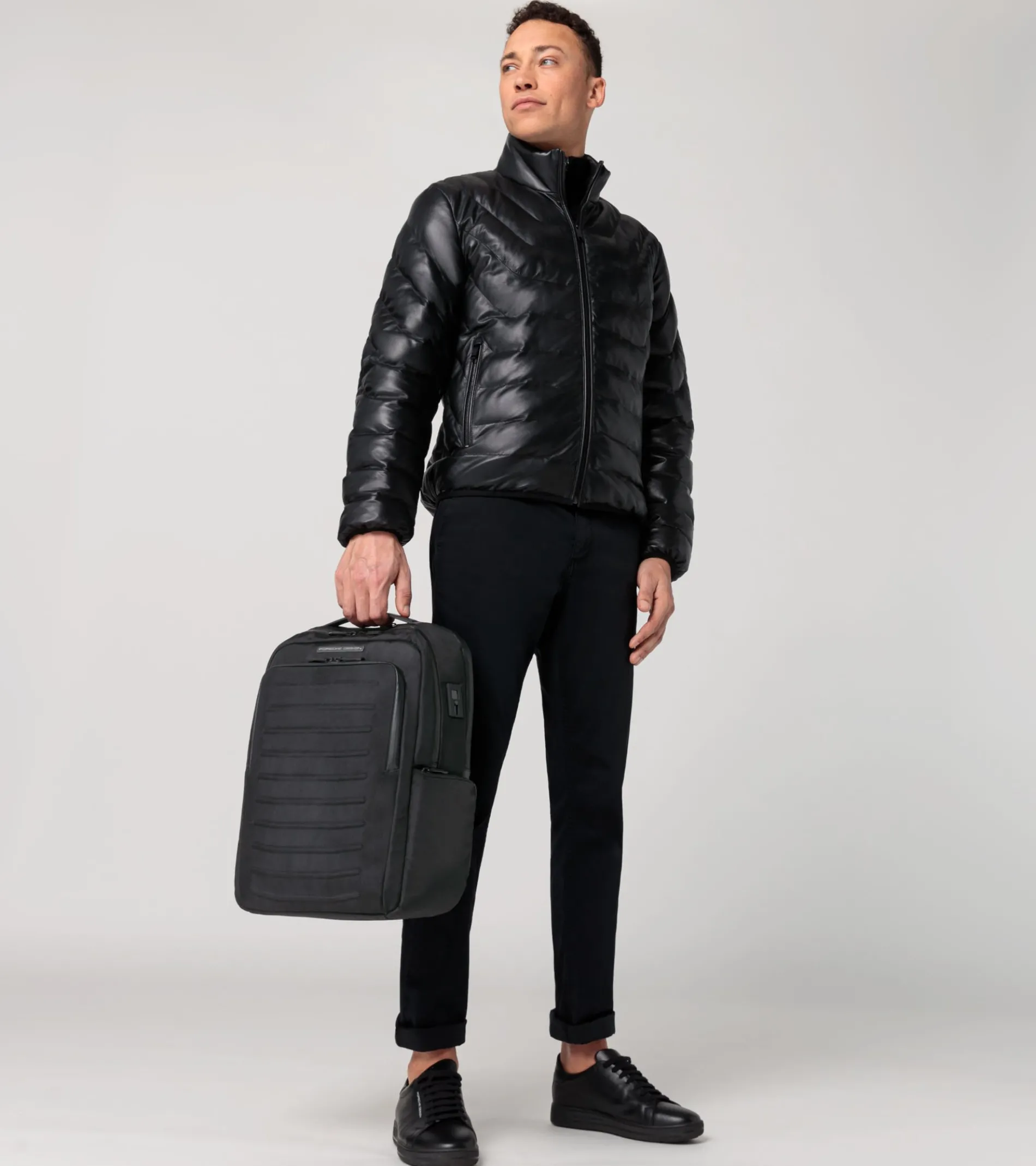 Roadster Pro Backpack L